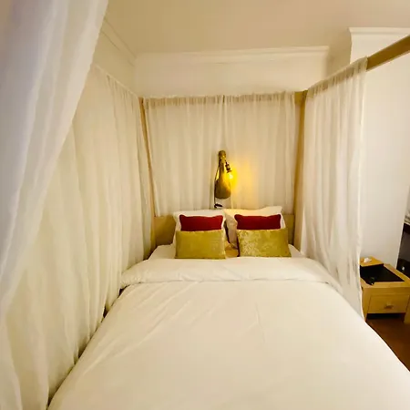 Bed & Breakfast Tripel B